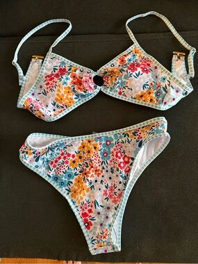 Floral Two-Piece Bikini Set with Ring Detail
